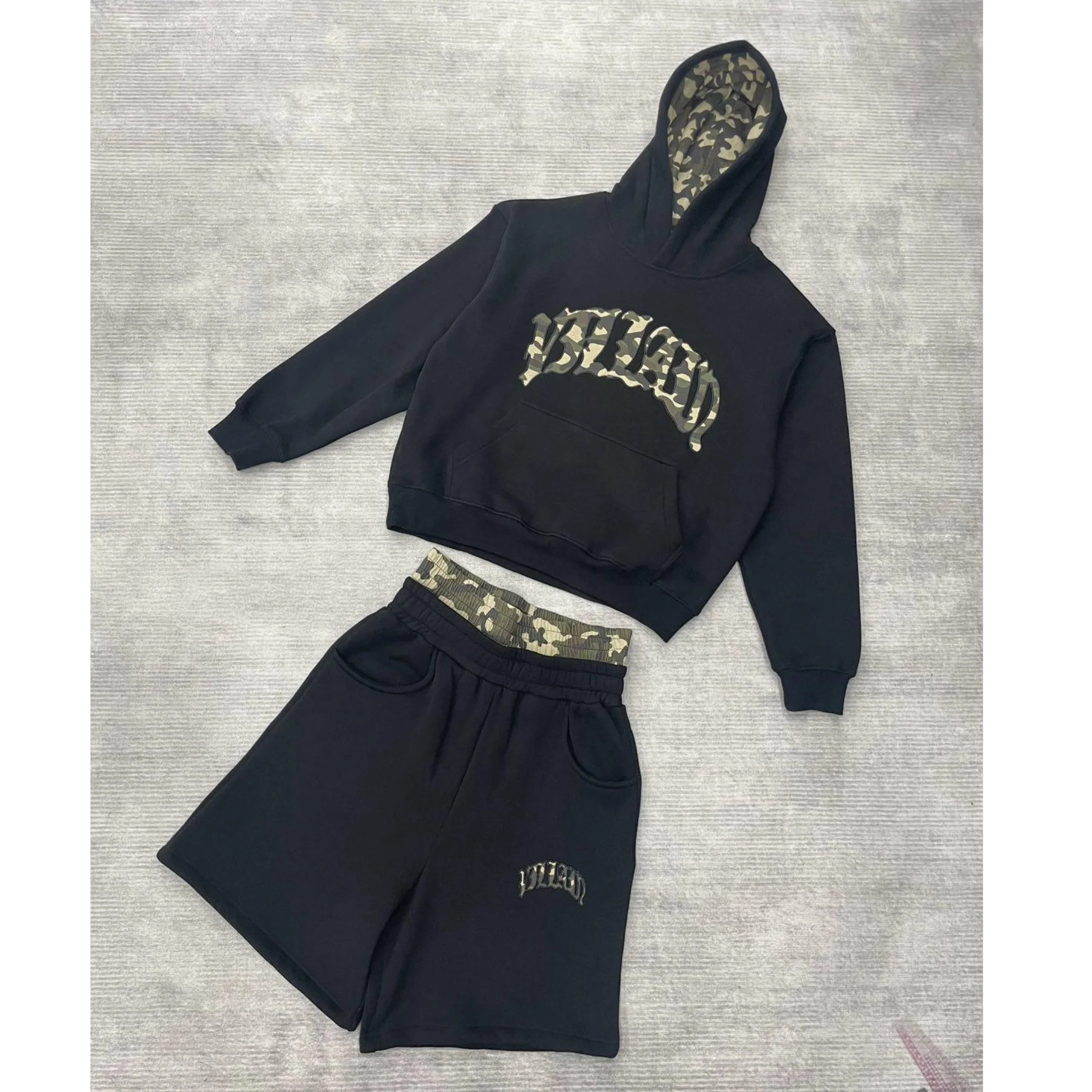 WEARUM LP Tracksuit (Hoodie + Shorts)